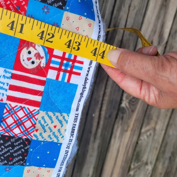 Raggedy Ann and Andy baby quilt - Picture 4 of 6